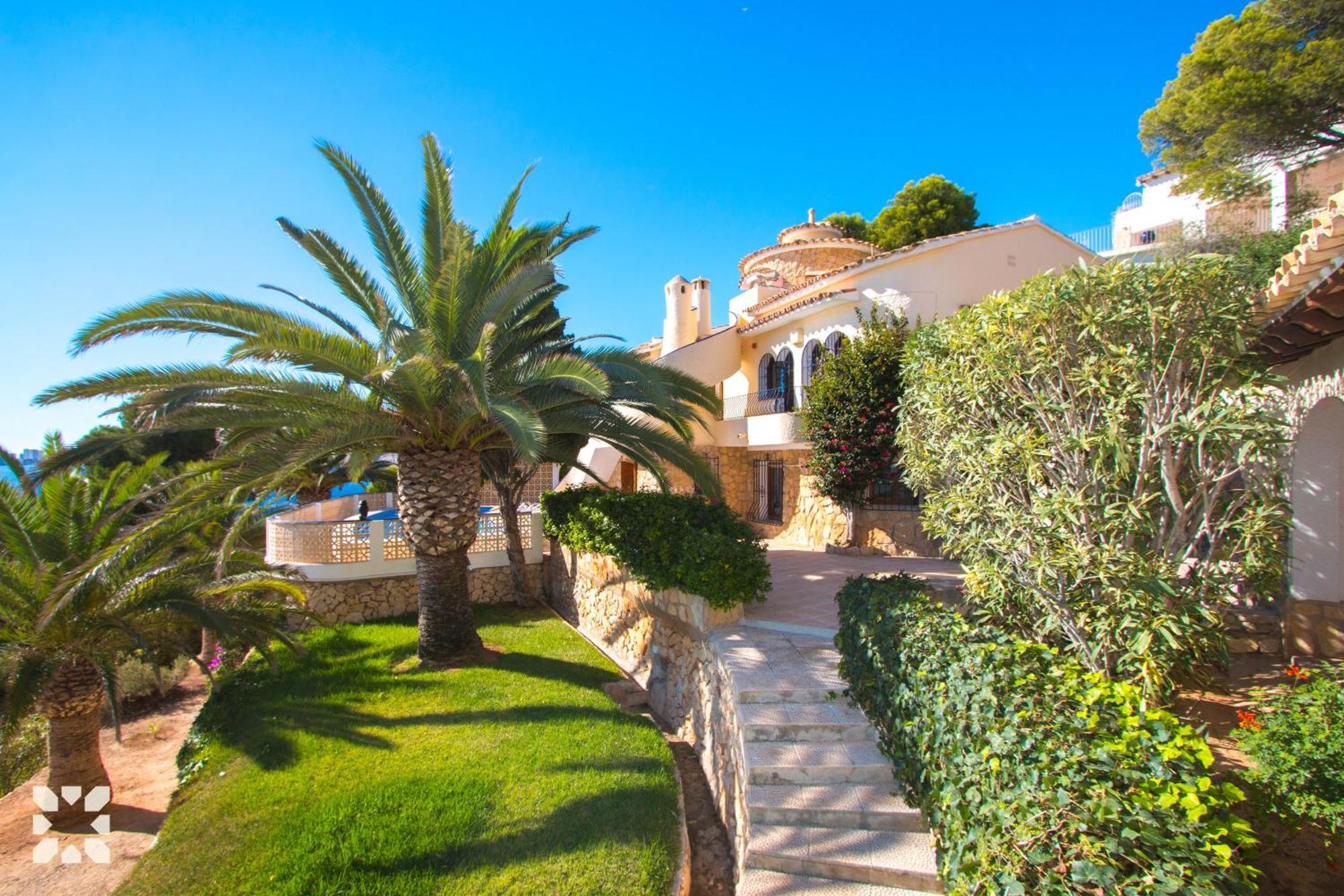Villa Dauphin By Abahana Villas Морайра Экстерьер фото